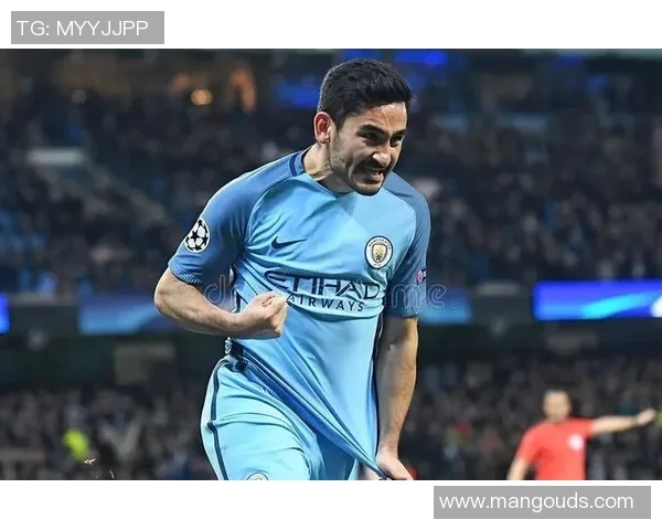 京多安的传奇之路：从默默无闻到足球巨星的华丽转身