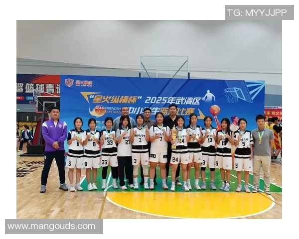 篮球明星弟弟的成长之路如何在兄长的光环下绽放出自己的精彩人生